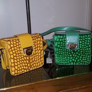 New! Boxed messenger bag - green or yellow